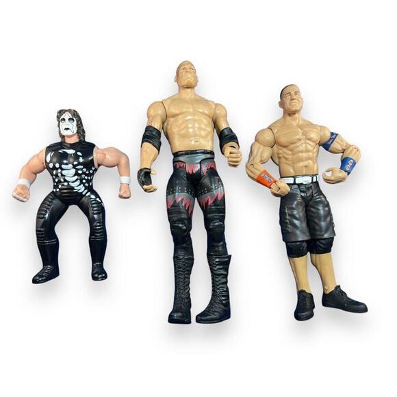 Collection of 10 Wrestling Action Figures - WWE Stars - Picture 2 of 9